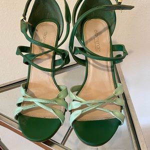 Eva Mendez Platforms